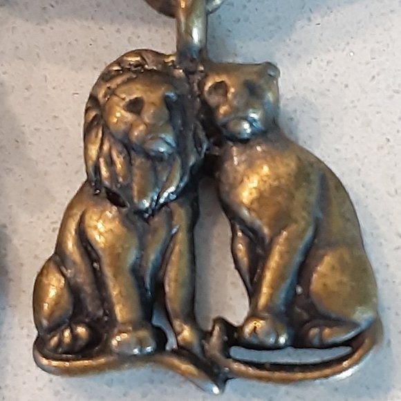 JJ Jonette antique bronze figural Noah’s ark pierced earrings - Picture 4 of 9